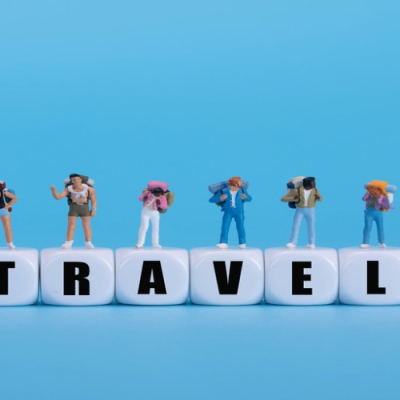 Navigate Budget-Friendly Stays with Ease: Your Guide to Using Mobile Apps for Affordable Travel Accommodations